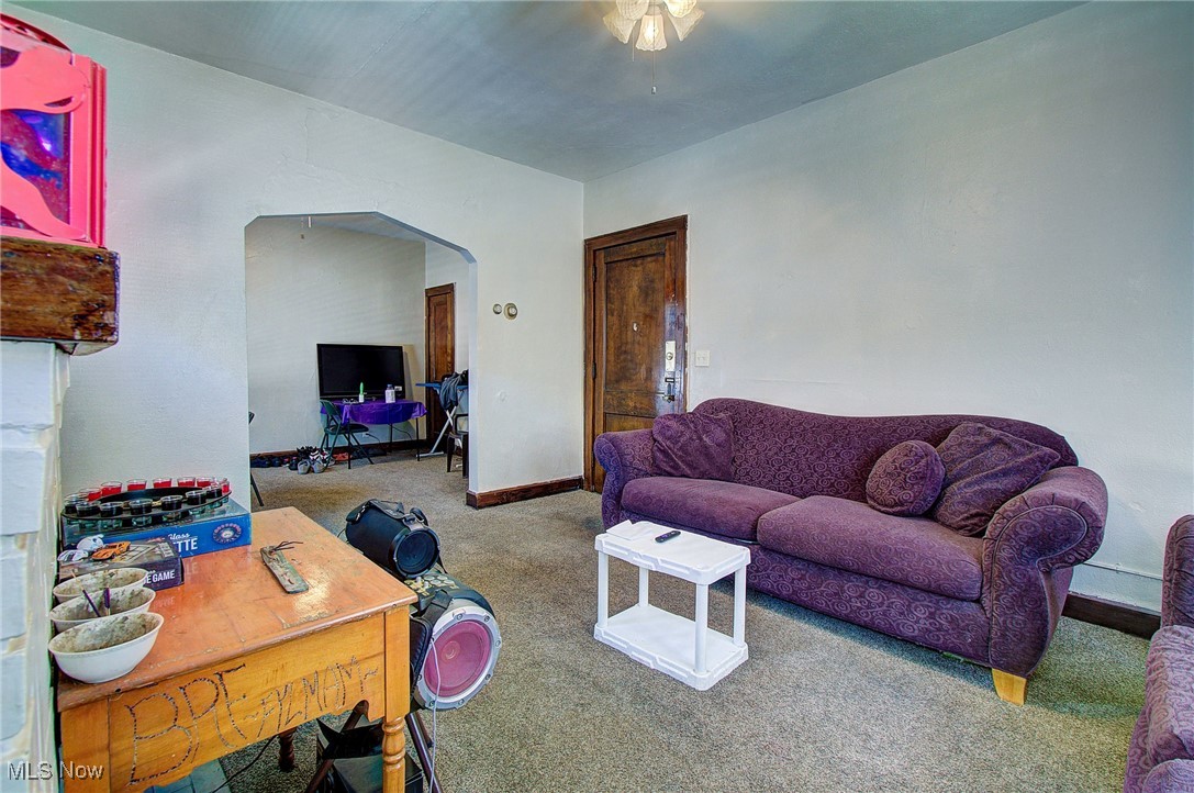 2 & 3/The City/Canton - Residential Income