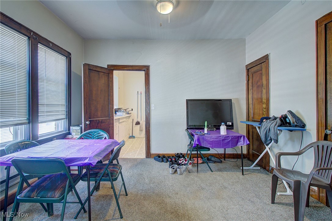 2 & 3/The City/Canton - Residential Income