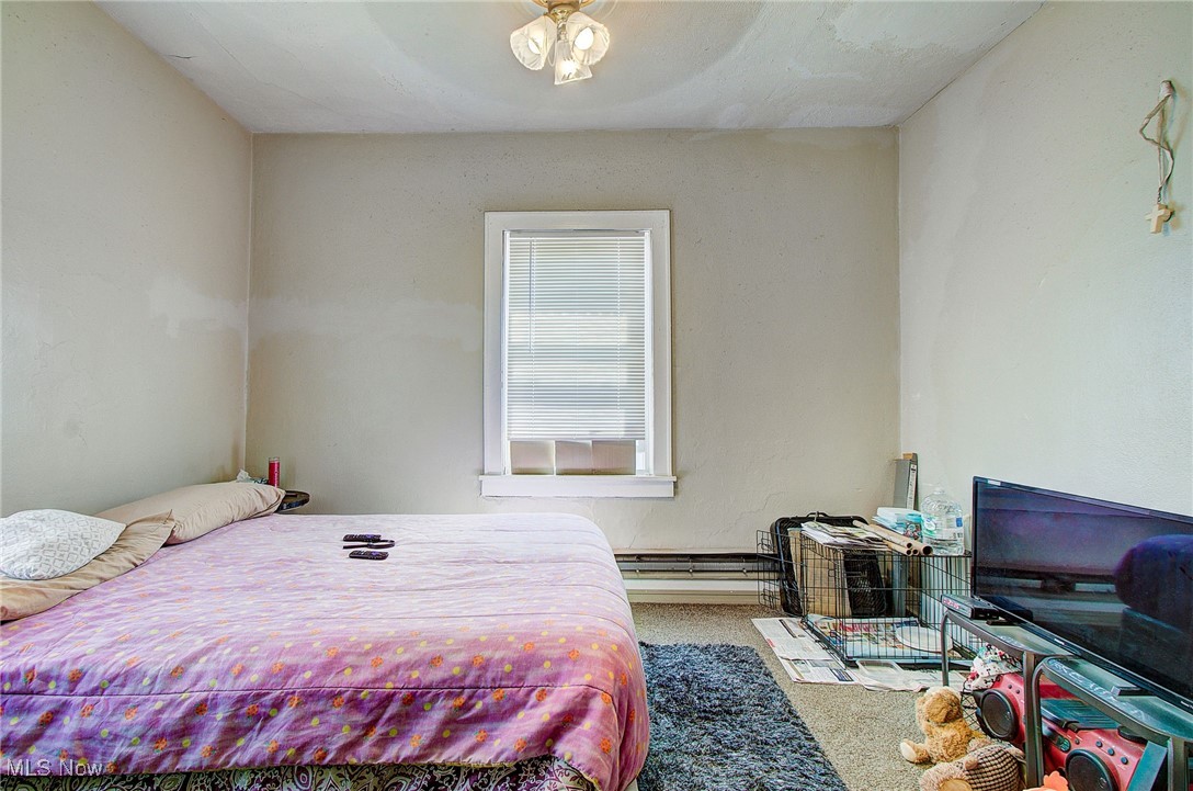 2 & 3/The City/Canton - Residential Income