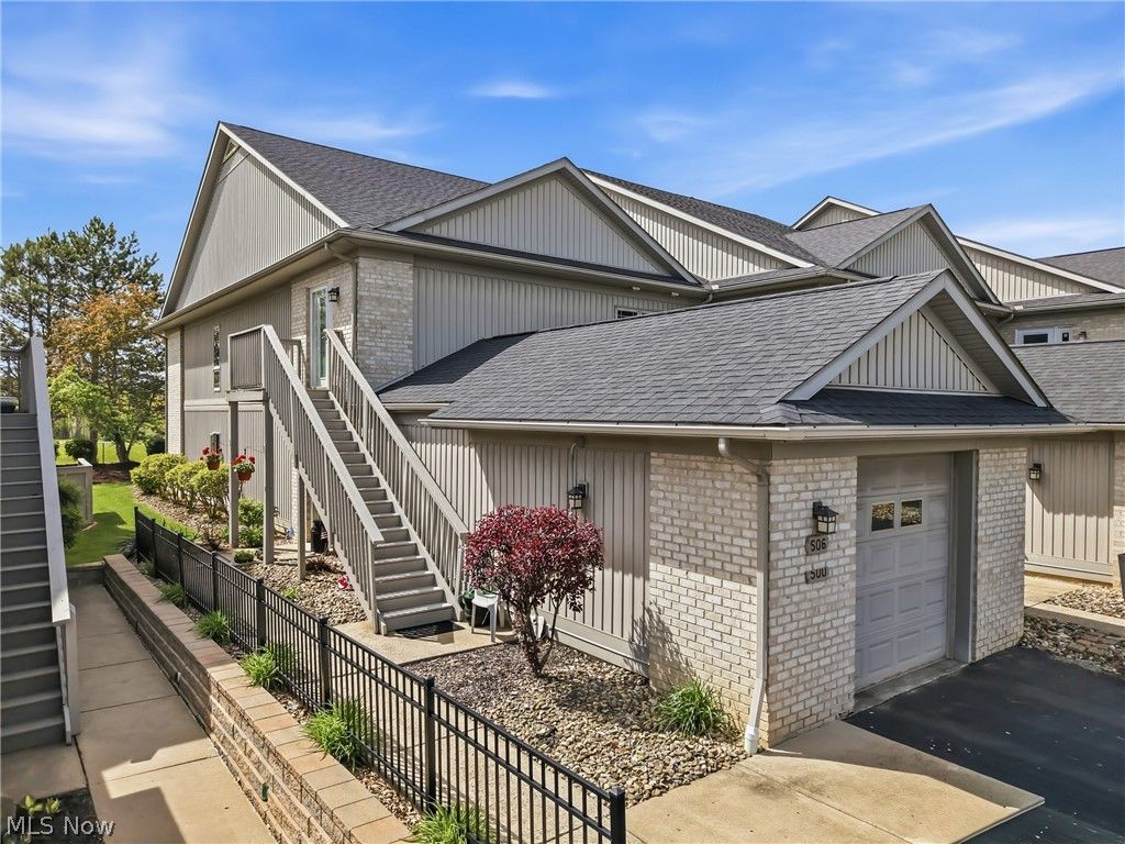 Photo of 506 Milton Commons Boulevard, Lake Milton, OH 44429 (MLS # 5202561)