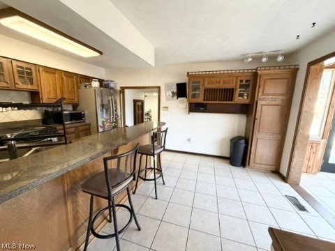 Colonial Hills 08 - Residential