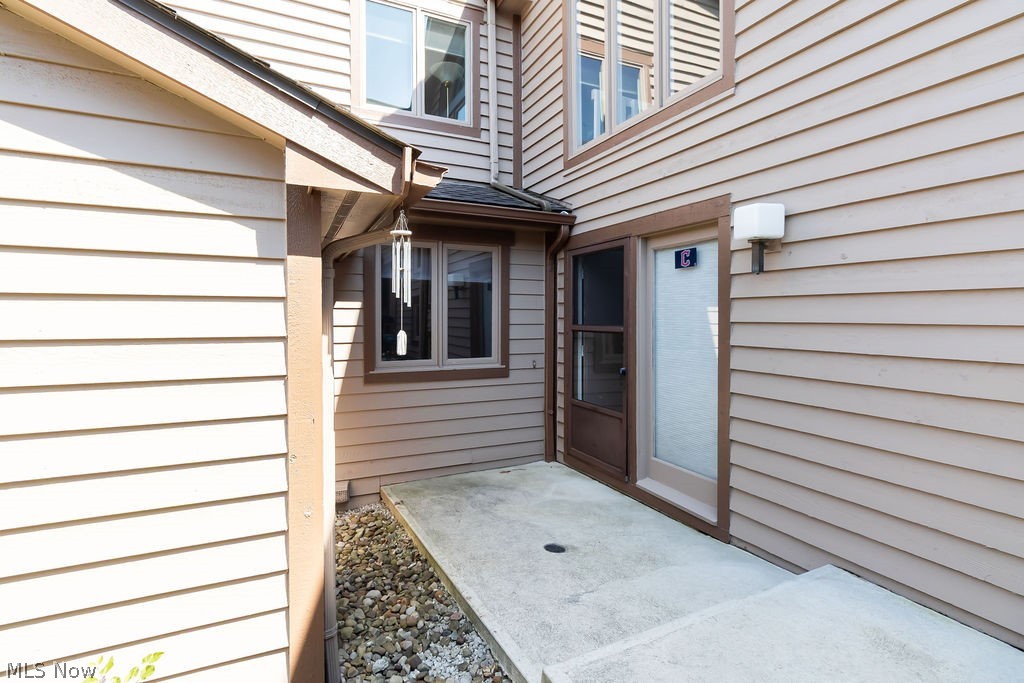 3 Hanover Lane