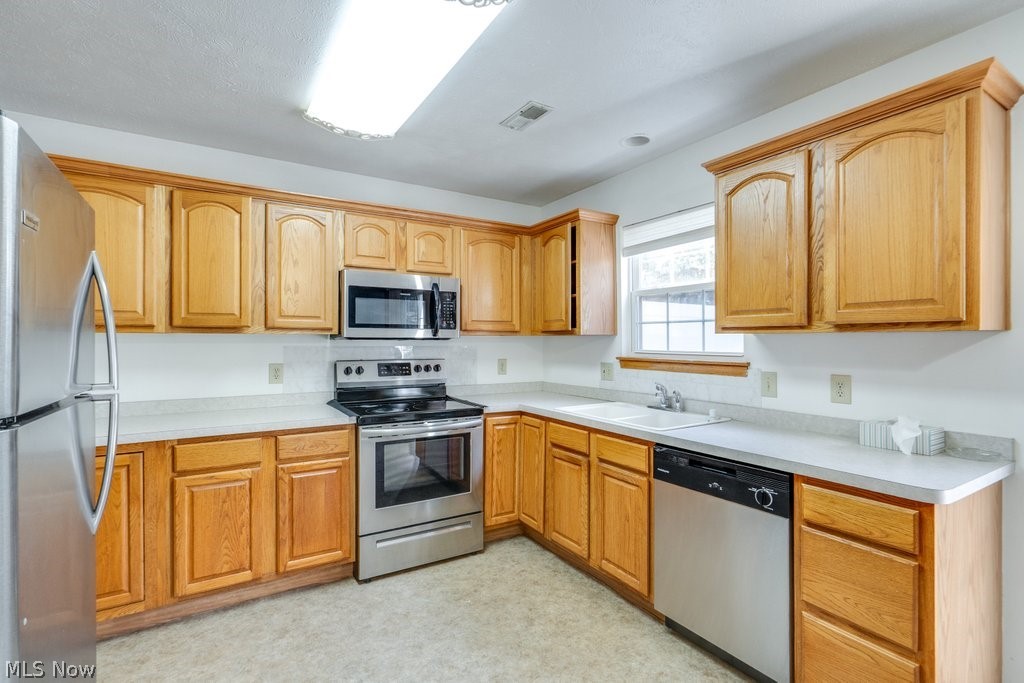 Canterbury Crossing Condo - Residential