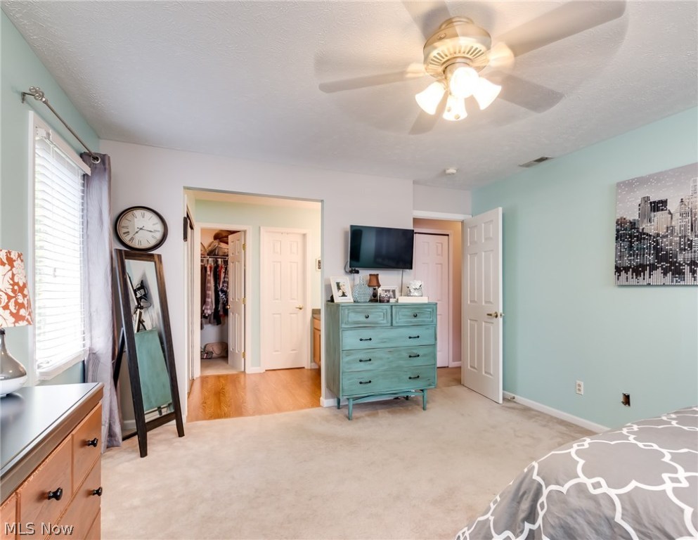 Hickory Ridge Condo - Residential