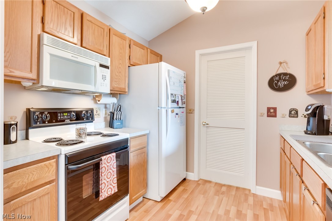 Hickory Ridge Condo - Residential