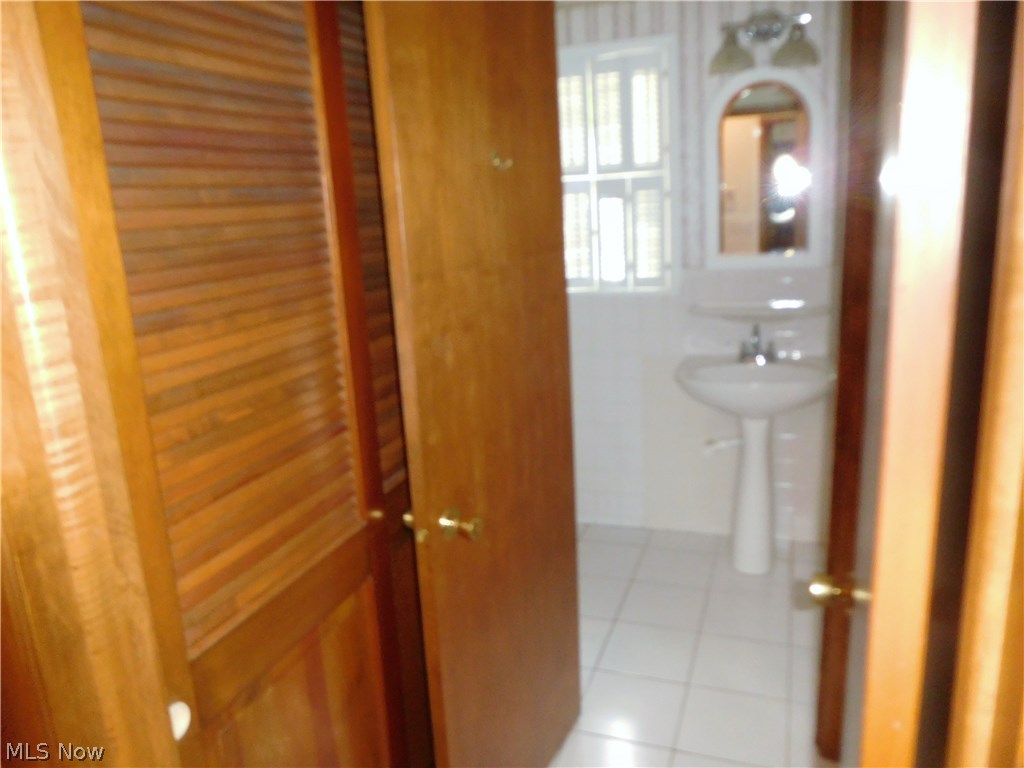 Laurel Pk - Residential