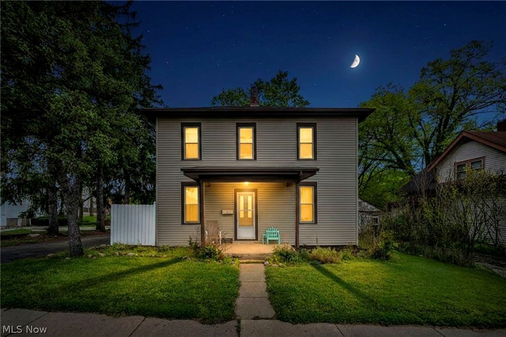Photo of 22 Main Street S, Navarre, OH 44662 (MLS # 5209553)