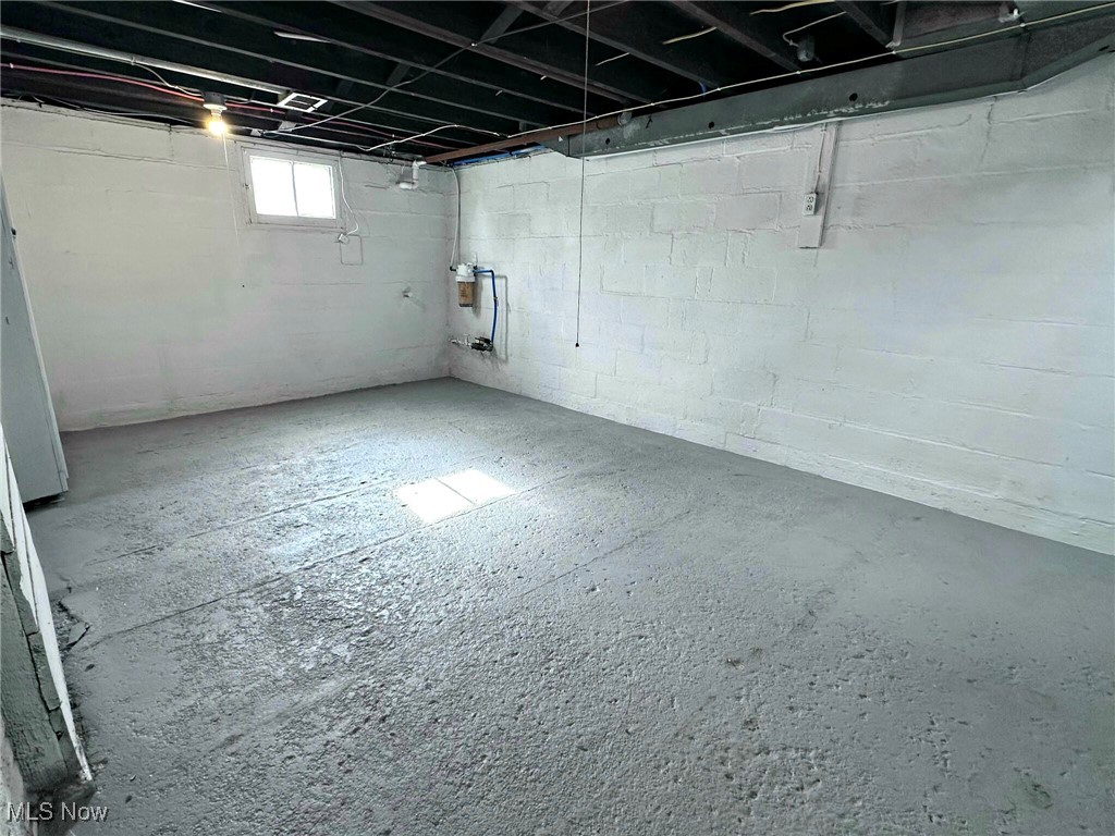 3399 Hughes Avenue, Girard, Ohio image 30