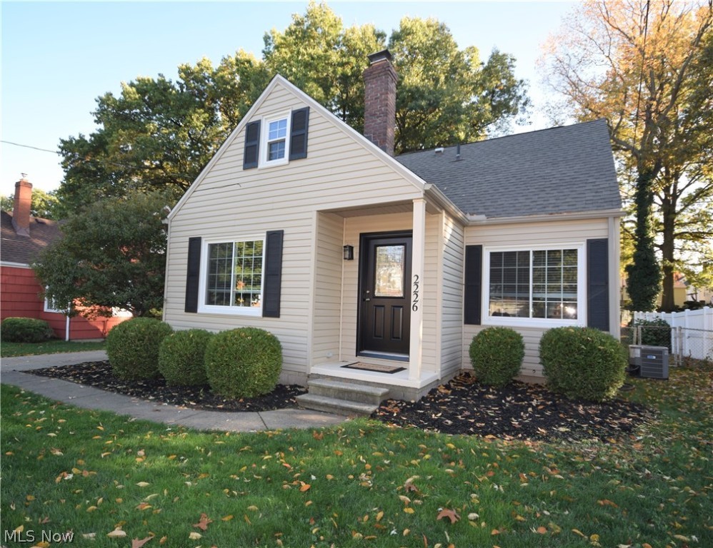 Welcome to 2226 Quayle Drive in Ellet! This home has numerous features throughout, including a recently remodeled kitchen and bathroom (2019). Newer front door (2019). New roof (2020). This home has refinished floors and newer carpet, a finished bonus room in basement, fresh paint throughout entire home. Newer furnace (2016), AC (2018), disposal (2019), hot water tank (2012), washer (2015), and dryer (2018). Convenient access to I-76. Don’t miss your chance to own this updated home! Call and schedule your private tour today!