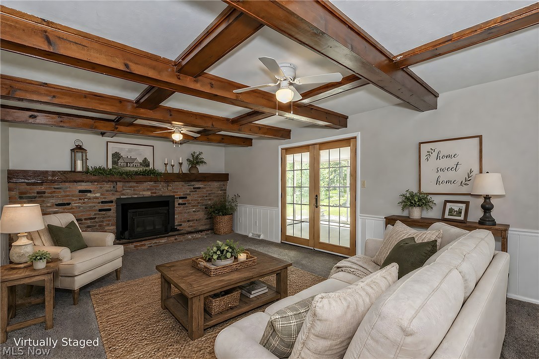 Hunt Club Mdws 02 - Residential