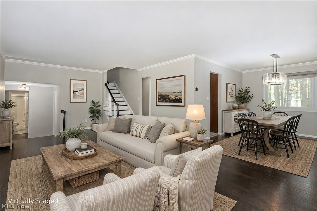 Hunt Club Mdws 02 - Residential