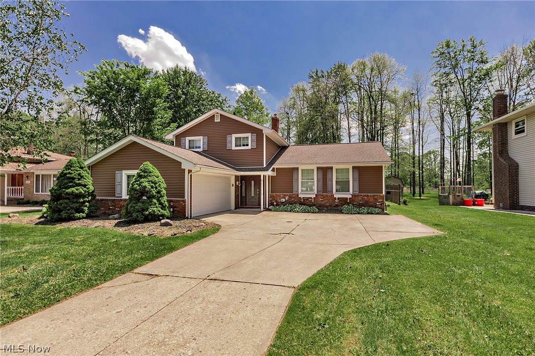 Hunt Club Mdws 02 - Residential