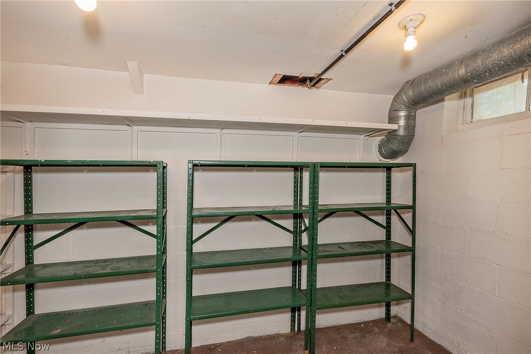 Hunt Club Mdws 02 - Residential