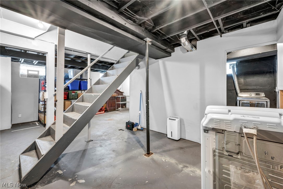 West/Portage Path - Residential