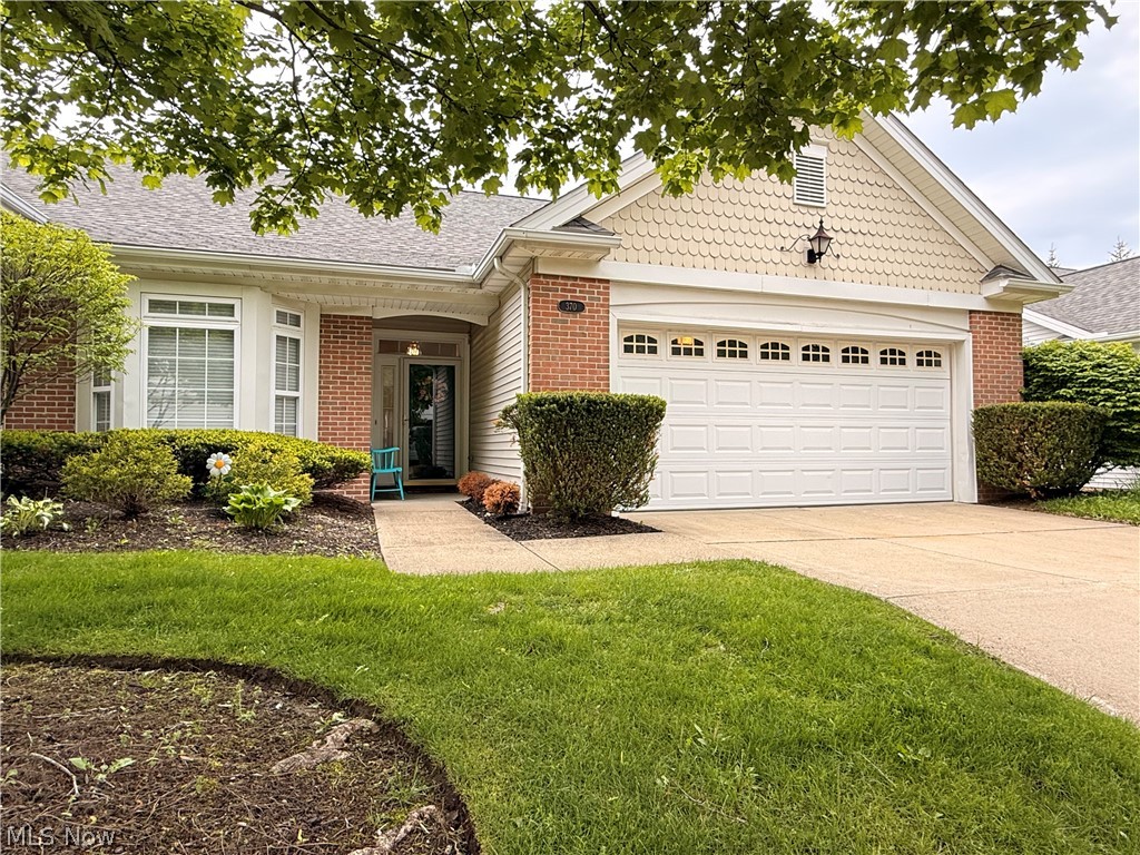 Pheasant Woods Condos Ph IV - Residential