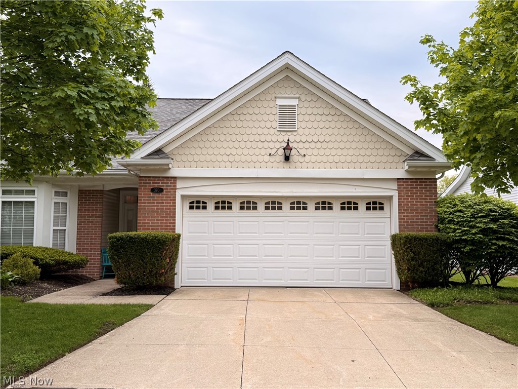 Pheasant Woods Condos Ph IV - Residential
