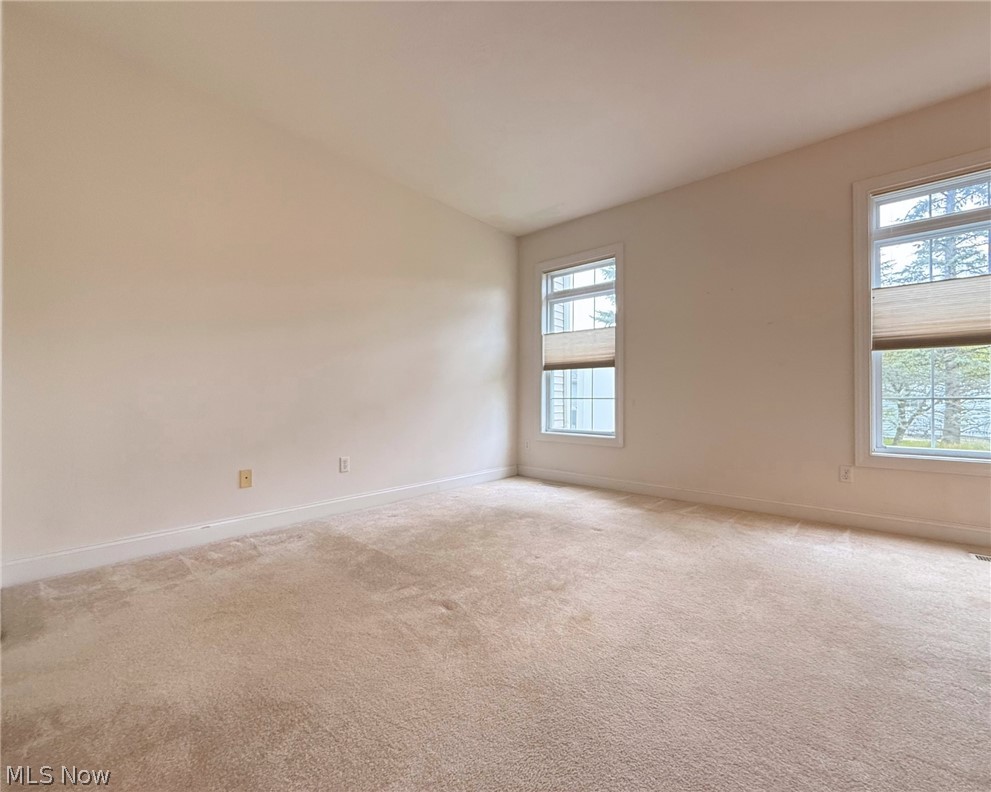Pheasant Woods Condos Ph IV - Residential