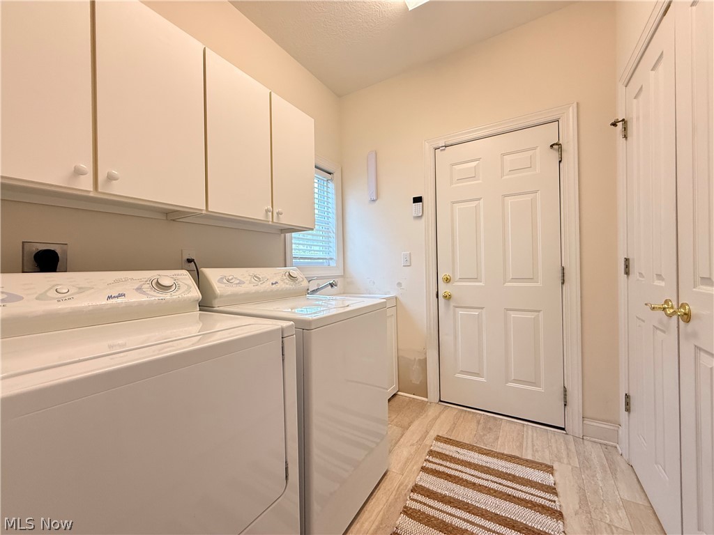 Pheasant Woods Condos Ph IV - Residential