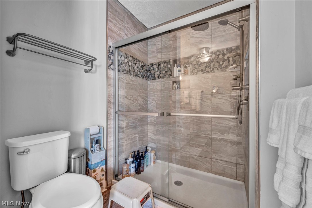 Oak Point - Residential