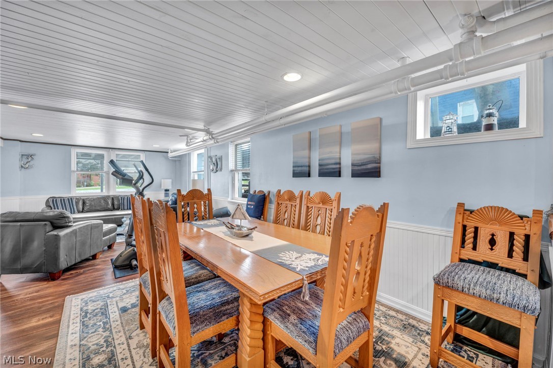 Oak Point - Residential