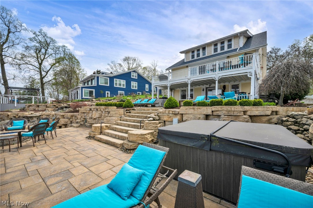 Oak Point - Residential