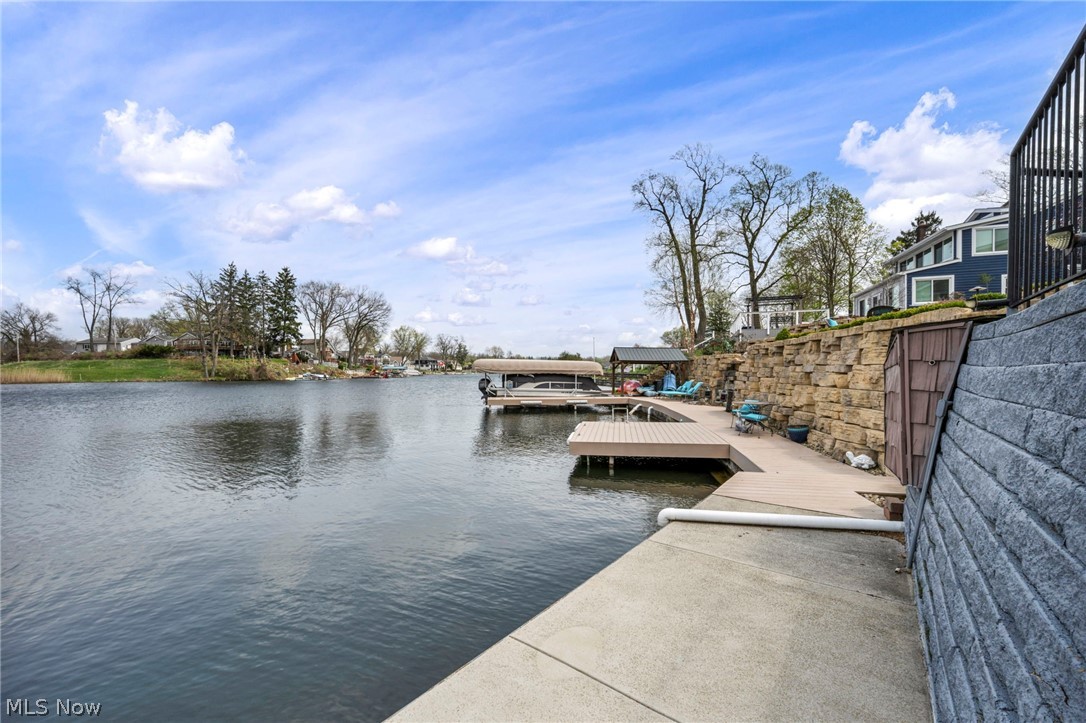 Oak Point - Residential