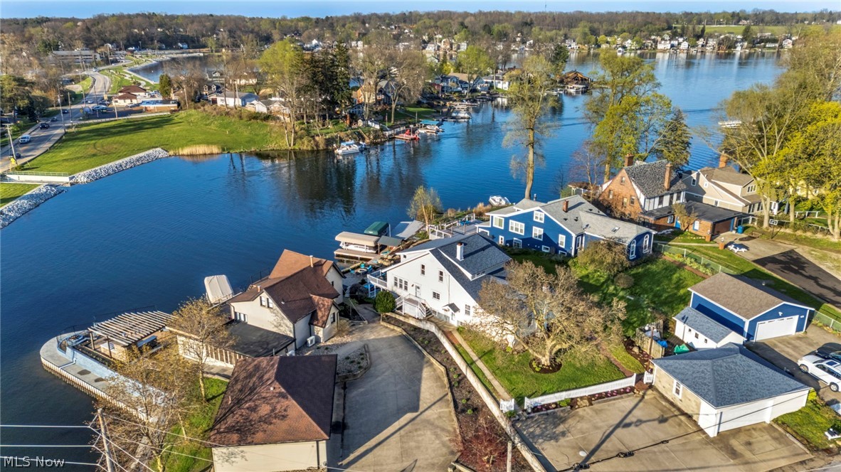 Oak Point - Residential