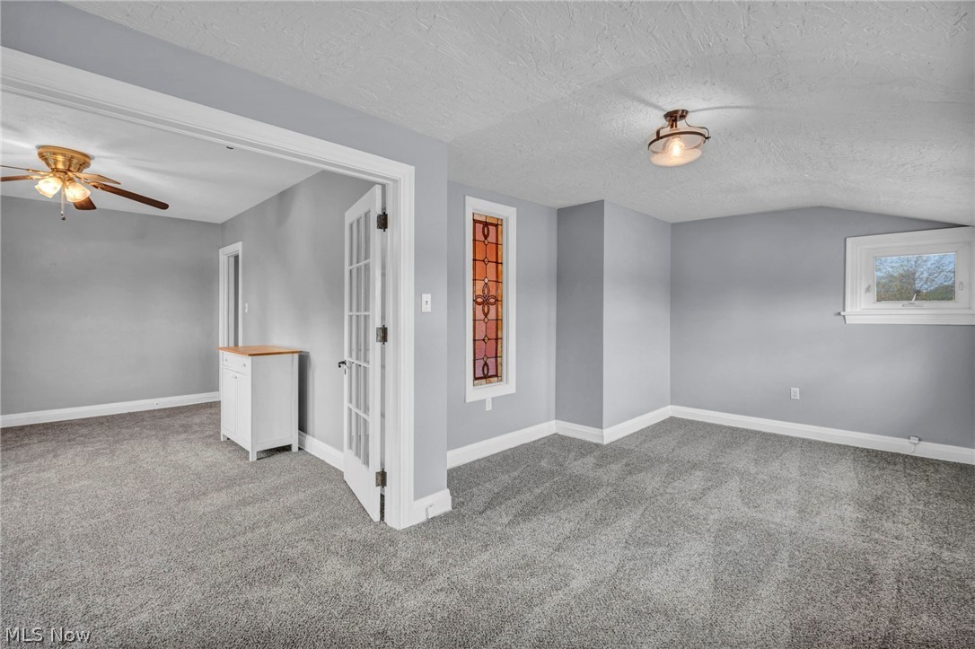 Oak Point - Residential