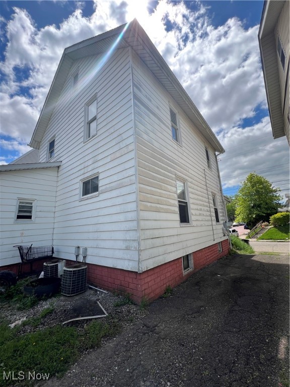 Canton - Residential Income