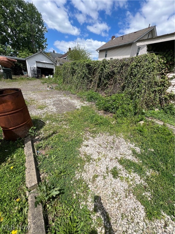 Canton - Residential Income