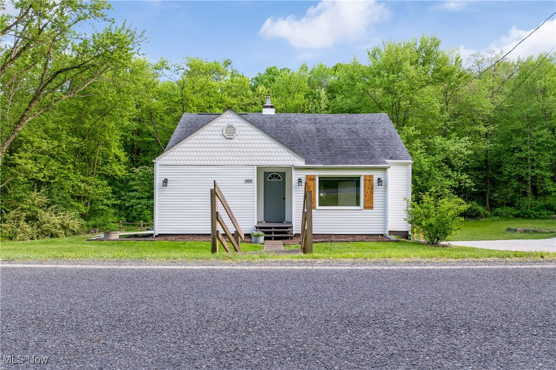 3400 Westbrook Street, Magnolia, Ohio image 1