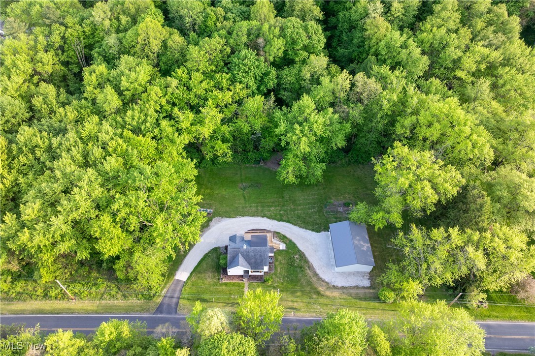 3400 Westbrook Street, Magnolia, Ohio image 2