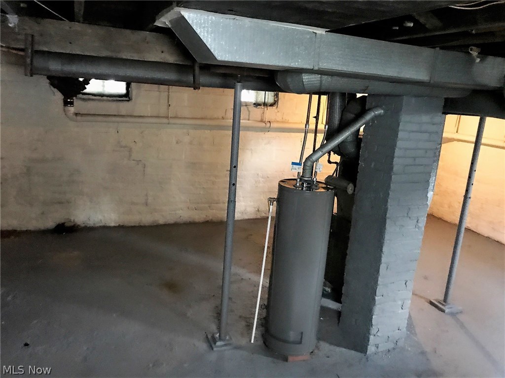 Emmons Arlington - Residential Lease