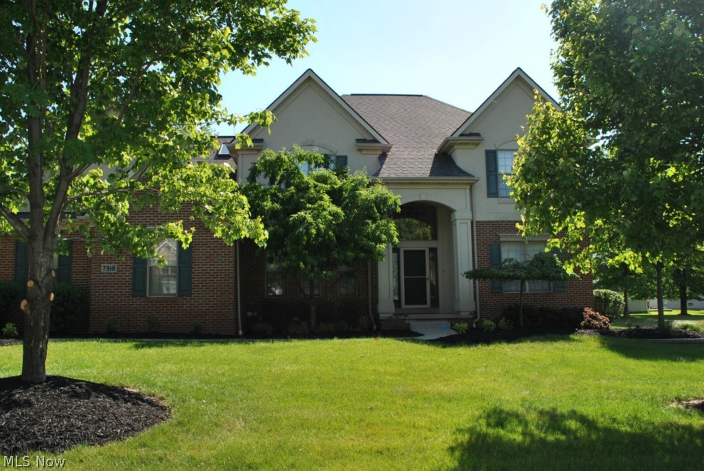 Whispering Winds - Residential