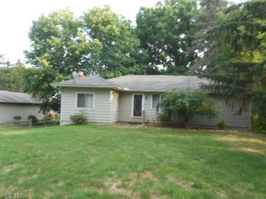 Nice Ranch featuring over 1224 sq. feet.  Partially finished walk out basement with wood burner. Spacious living room.  Eat in Kitchen.  Nicely sized 3 bedrooms. Must See to appreciate this quiet setting on a dead end road.  Enjoy relaxing on the large rear deck.  Fenced yard. Large Over-sized 2 car garage.  Add your decorating ideas and Make this your Home.  Close to many amenities- shopping; schools; and arts.  Schedule your showing Today!!