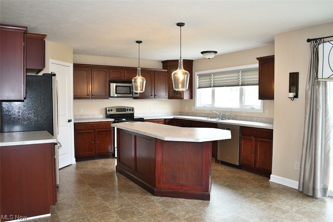 Mount Vernon Estates #7 - Residential