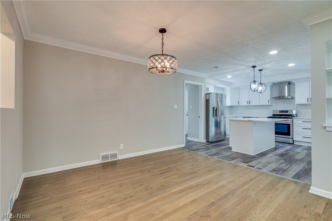 Lyndhurst Mdws 03 - Residential