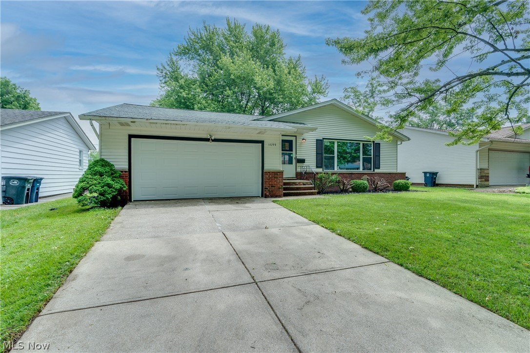 Lyndhurst Mdws 03 - Residential