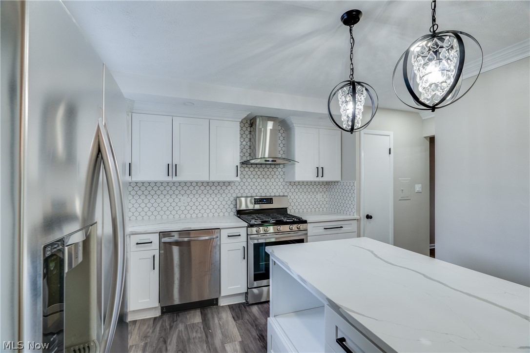 Lyndhurst Mdws 03 - Residential