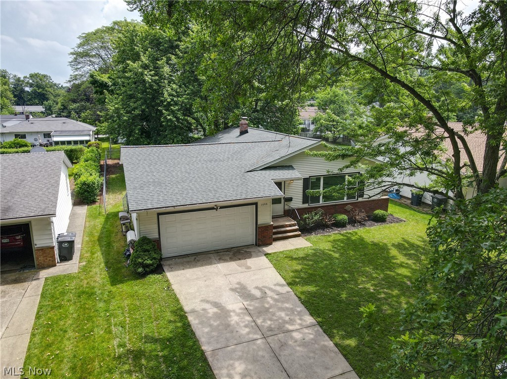 Lyndhurst Mdws 03 - Residential