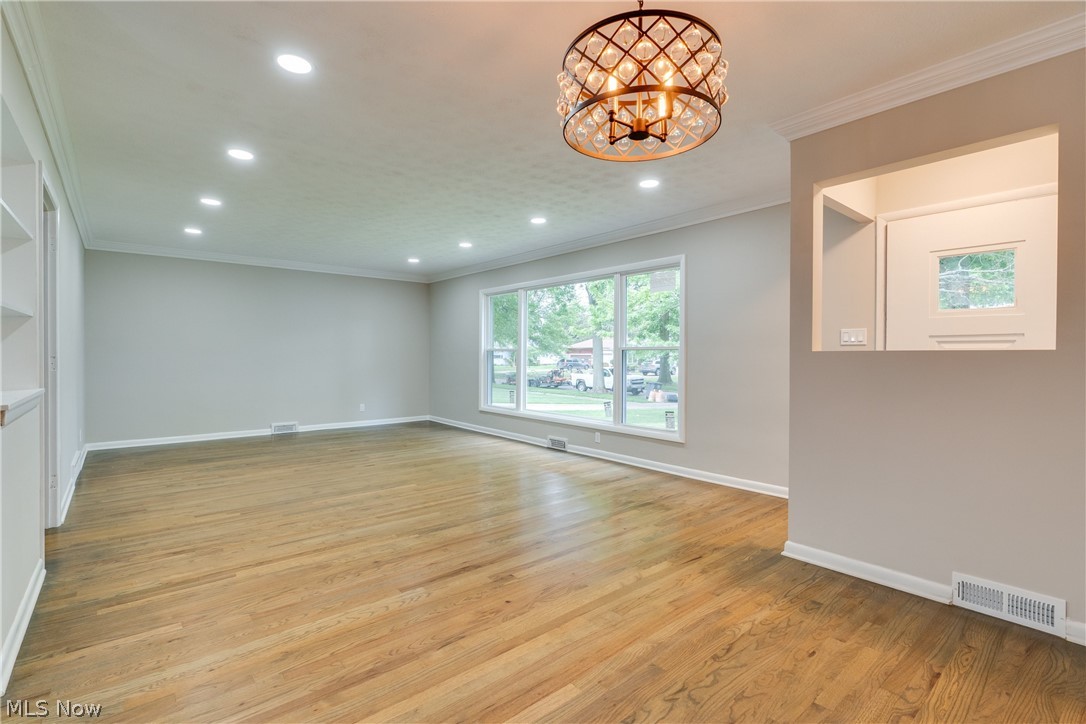 Lyndhurst Mdws 03 - Residential