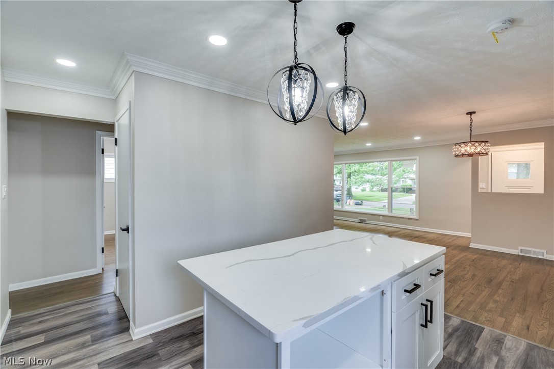 Lyndhurst Mdws 03 - Residential