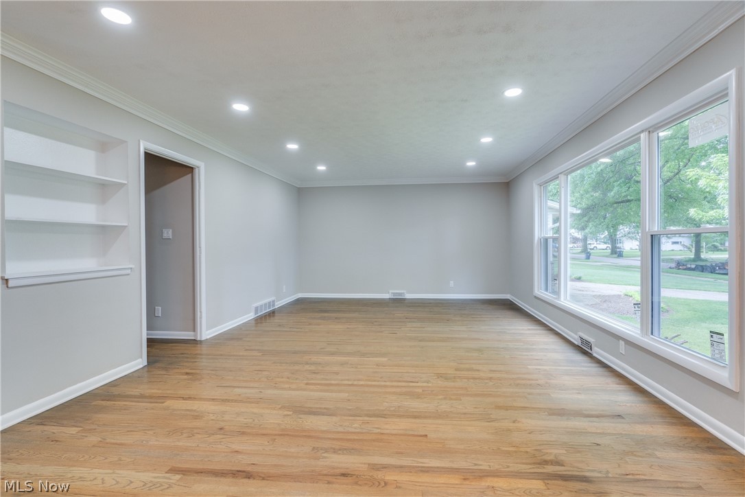 Lyndhurst Mdws 03 - Residential