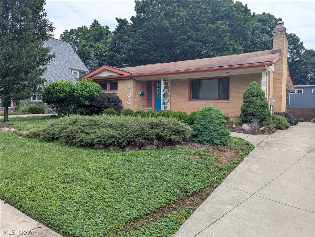 433 Pioneer Avenue
