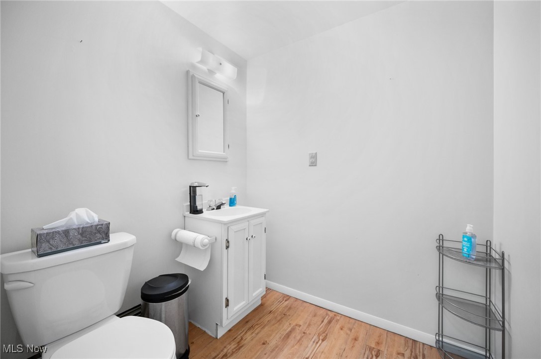 Exeter Square - Commercial Sale