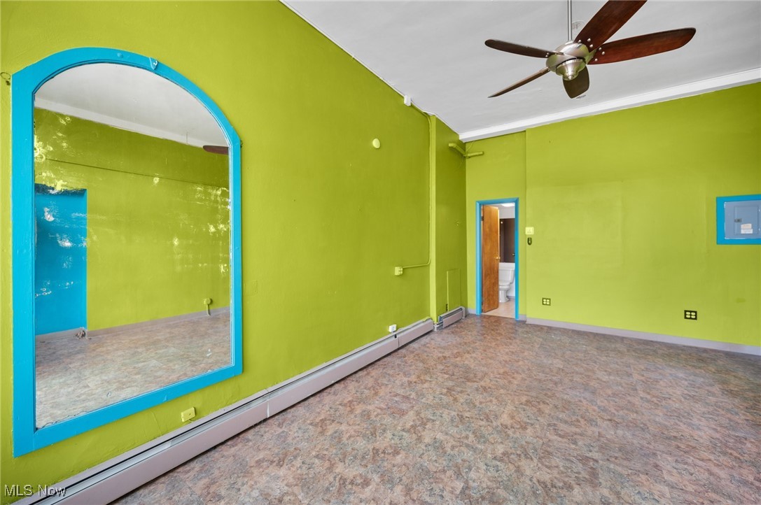 Exeter Square - Commercial Sale