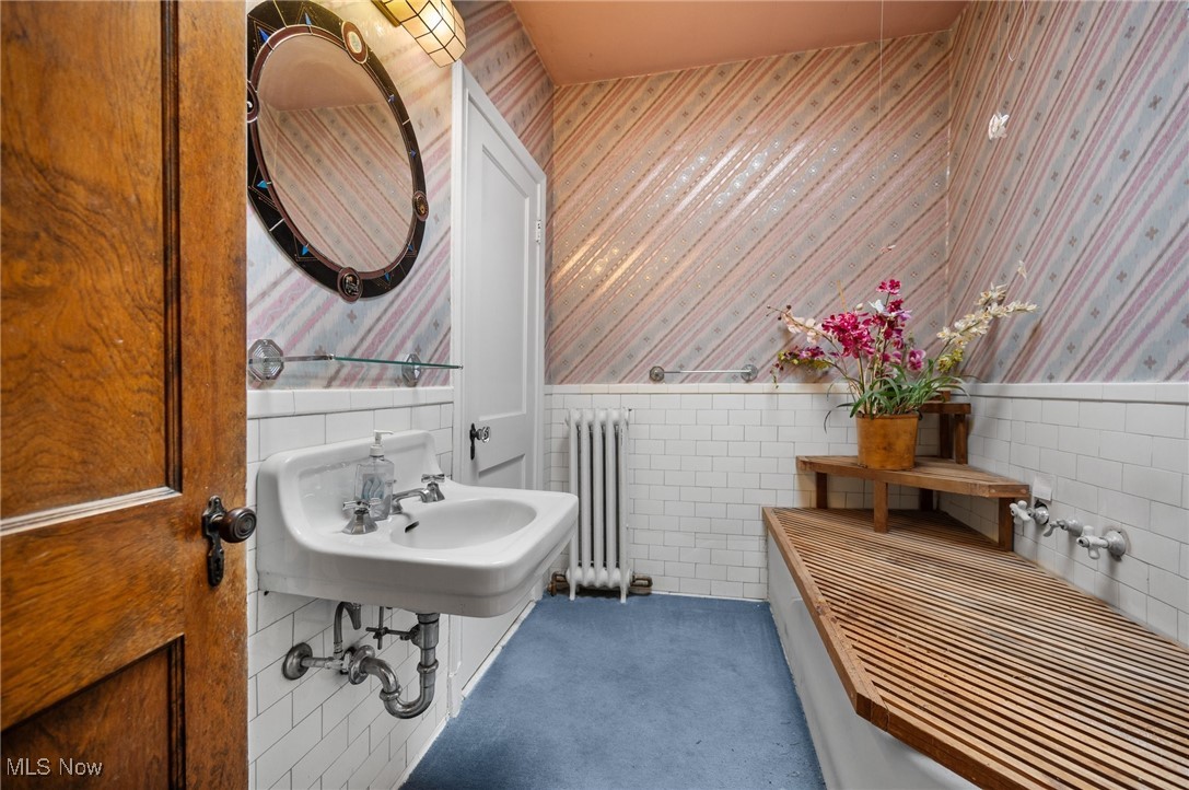 Exeter Square - Commercial Sale