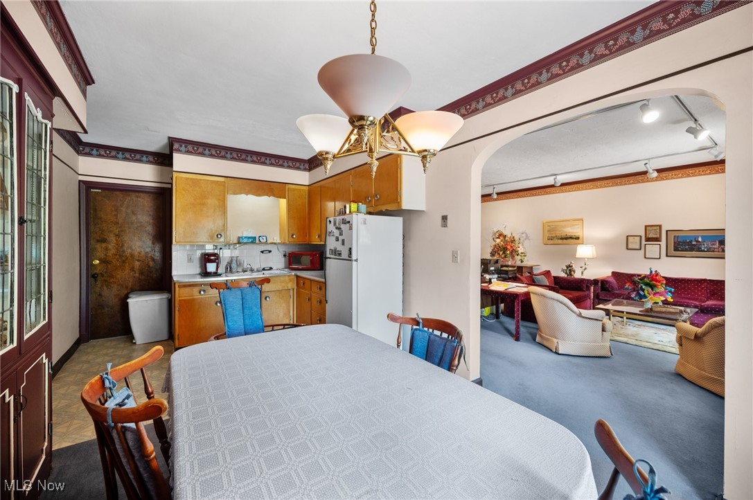 Exeter Square - Commercial Sale