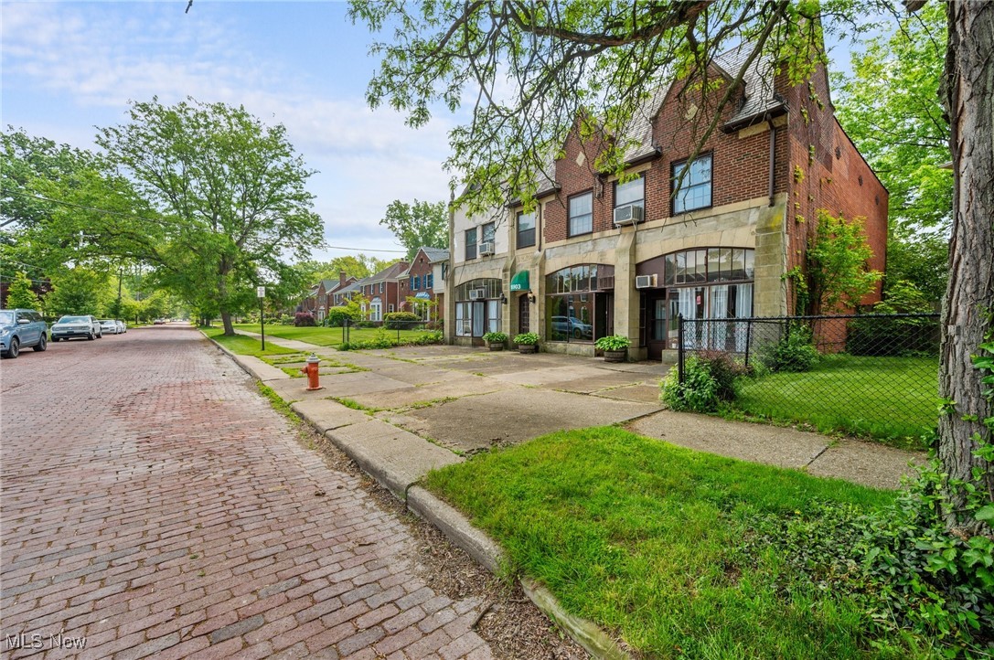 Exeter Square - Commercial Sale