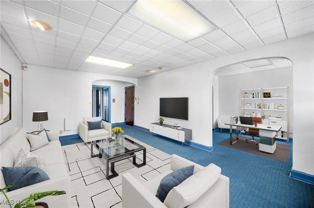 Exeter Square - Commercial Sale